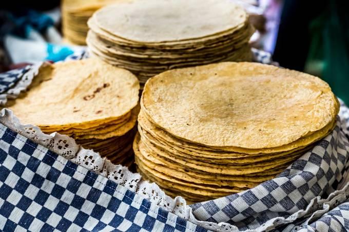 Partido mexicano é repreendido por propaganda em embalagem de tortilha