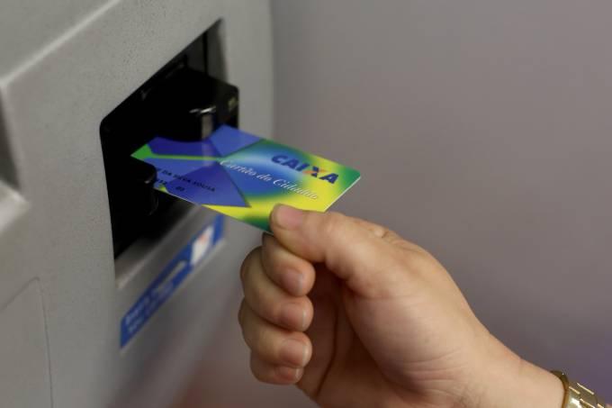 Saques do PIS/Pasep atingem R$ 792 mi na primeira semana; entenda prazo