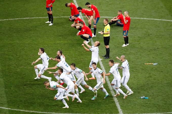 Rússia surpreende e tira a Espanha nos pênaltis